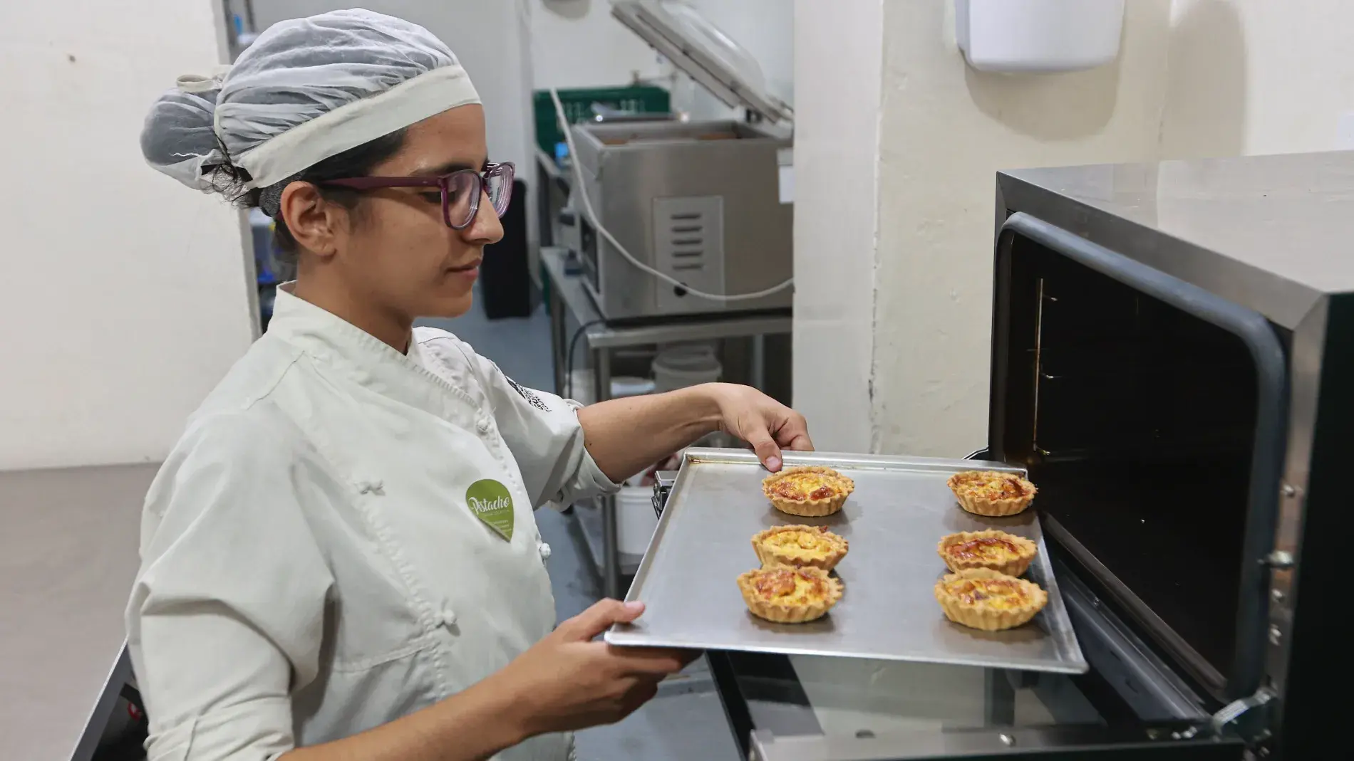 nombre persona centro visual cali